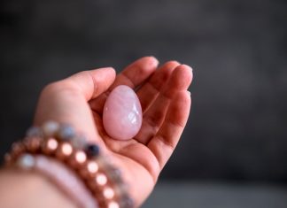 Huevo de Obsidiana y la Energía Femenina Huevos de Obsidiana para la Vagina v001