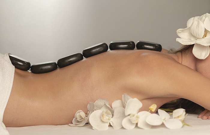 Beneficios del masaje en las mujeres v001